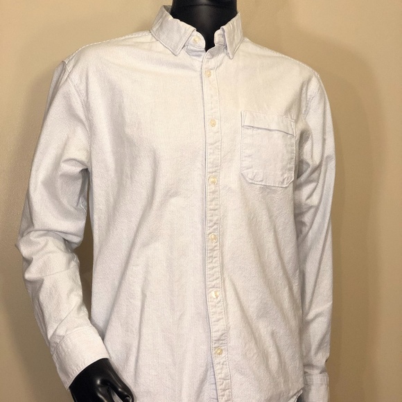 Under Armour Other - Used Shirt